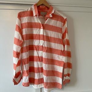 NWOT - Soft Wash Banana Republic button down